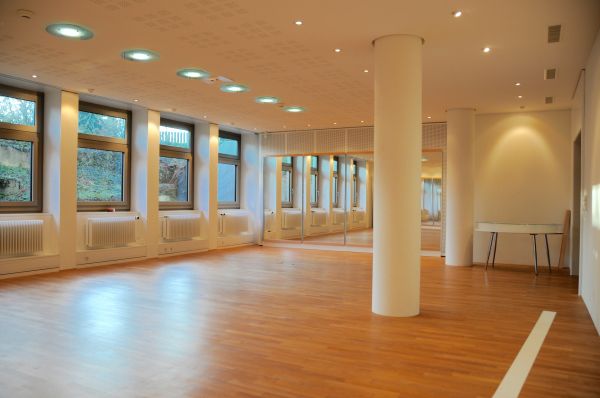 Bewegungsraum 70m2 in Rapperswil-Jona