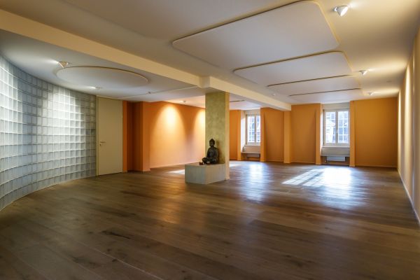 Raum für Bewegung, Atem und Meditation (85m2) in Bern