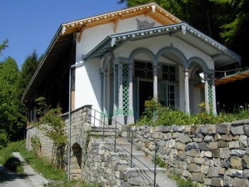 Trinkhalle am Kleinen Rugen in Interlaken