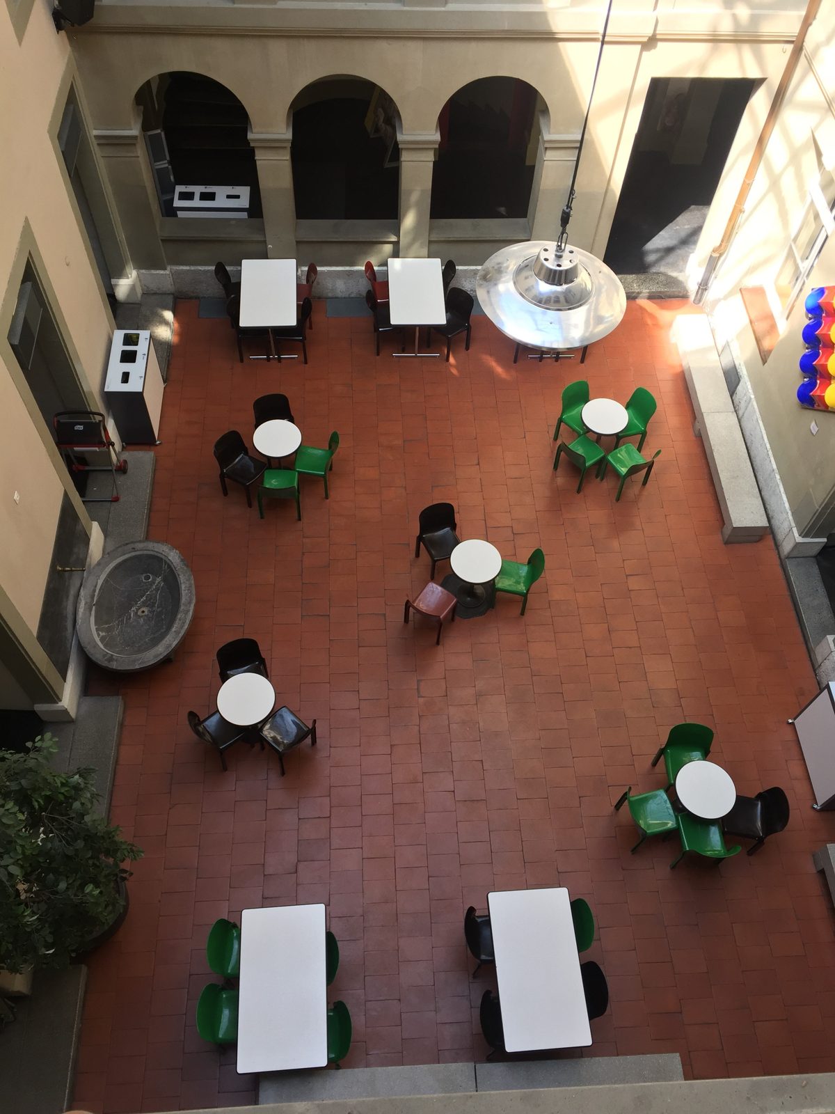 Aula bsd. Bern, weiteres Bild
