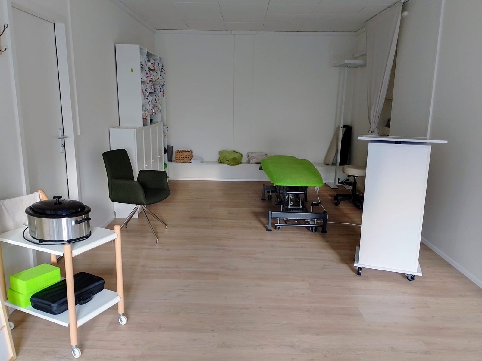 1 Kursraum & 2 Behandlungsräume für Kurse, Coaching, Beratung, Therapie und Seminare, weiteres Bild