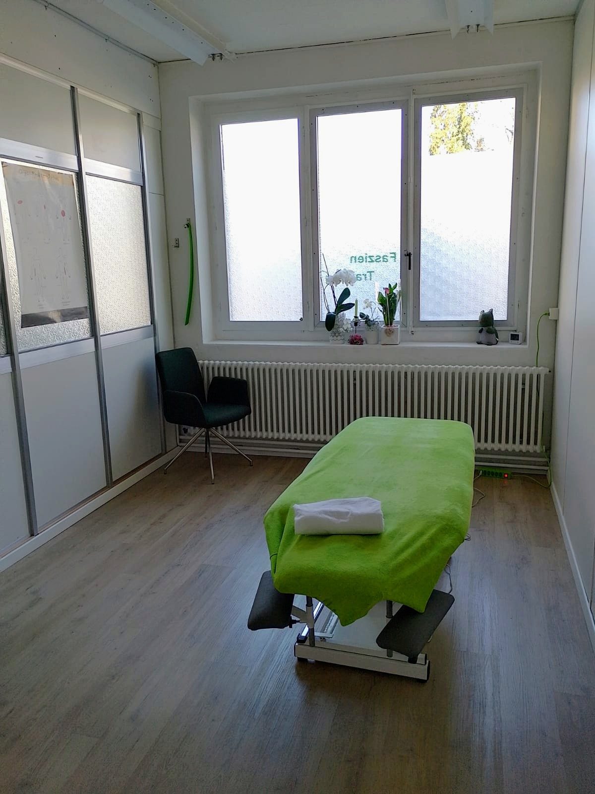 1 Kursraum & 2 Behandlungsräume für Kurse, Coaching, Beratung, Therapie und Seminare, weiteres Bild