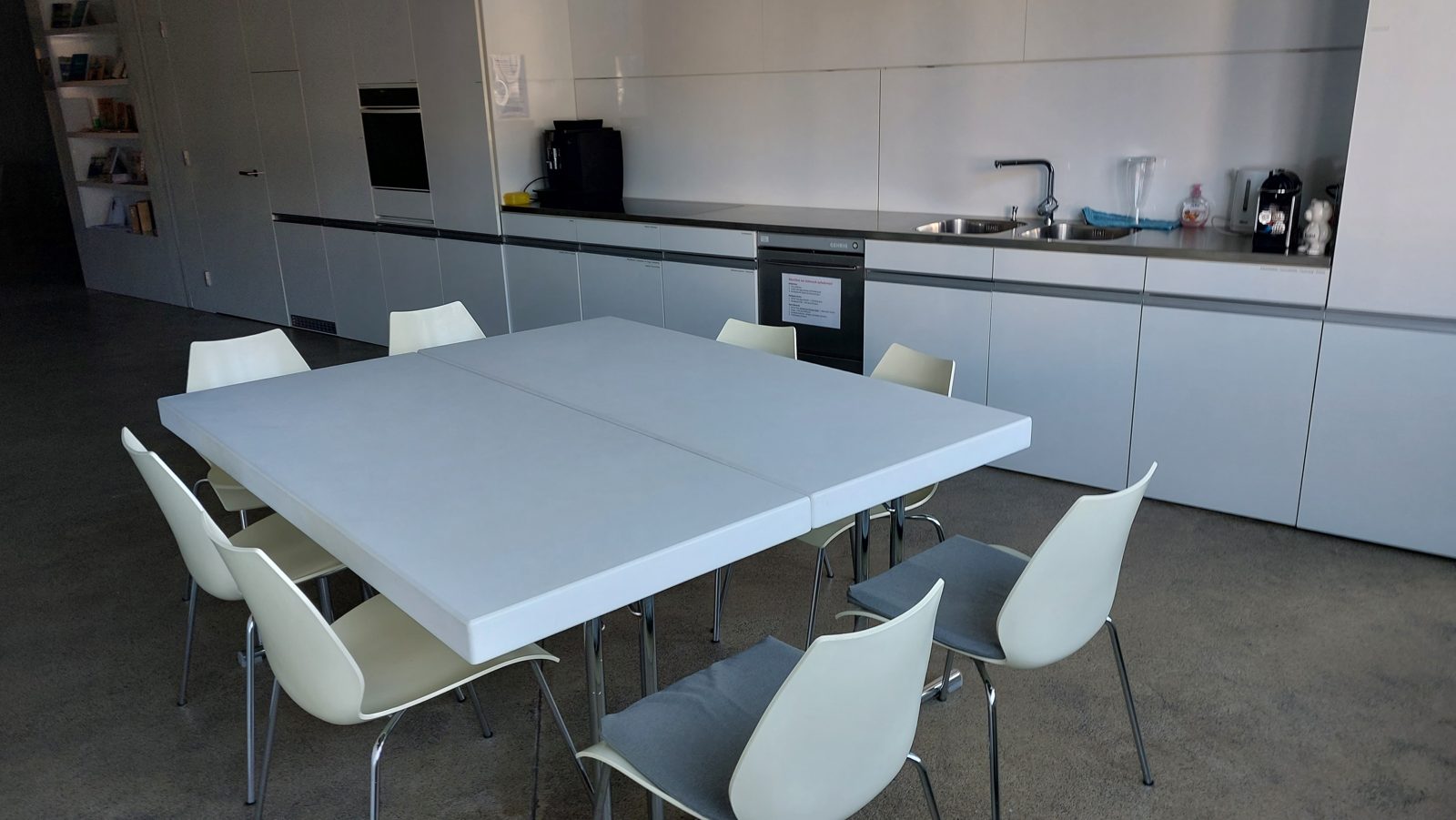 Begegnungszentrum im Einkaufszentrum Mattenhof, weiteres Bild