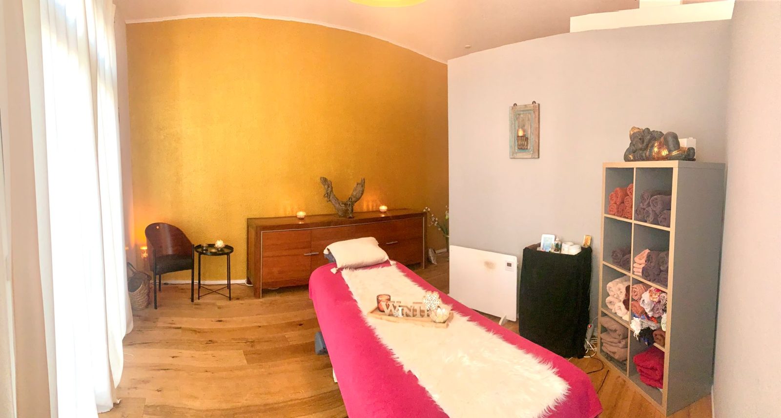 Kursraum/Massagepraxis, weiteres Bild