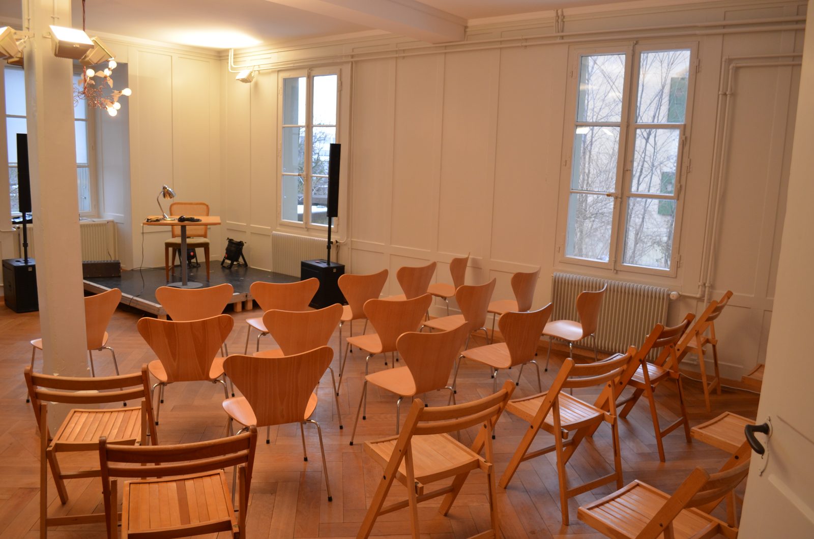 Kulturhof Schloss Köniz - Chornhuus - Gelerie-Trouzimmer, weiteres Bild