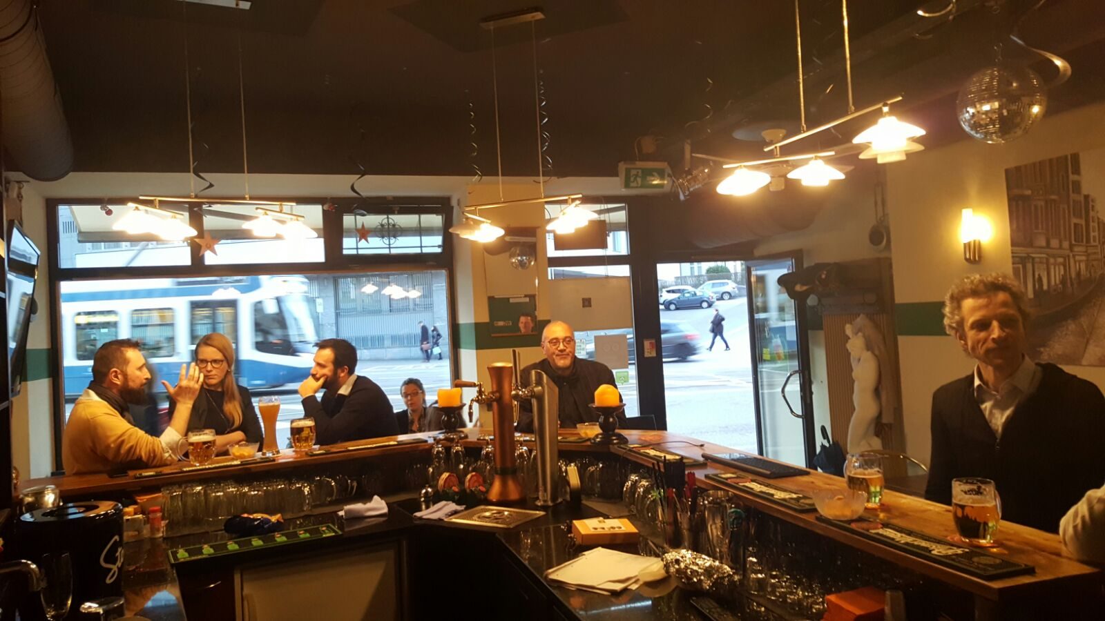 Bar Enge, weiteres Bild