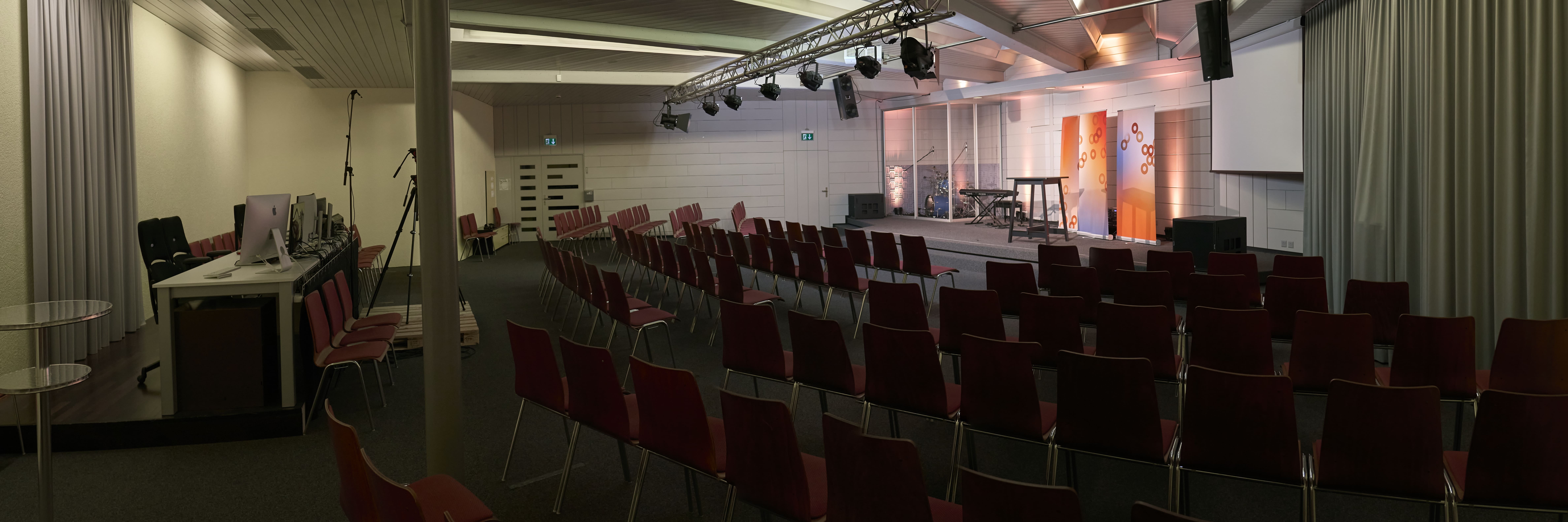 Grosser Saal Bahnhof Bern in Bern
